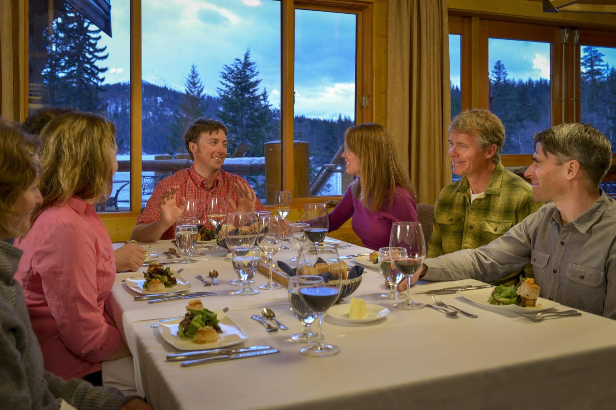 Tyax Lodge & Heliskiing Уистлер Экстерьер фото